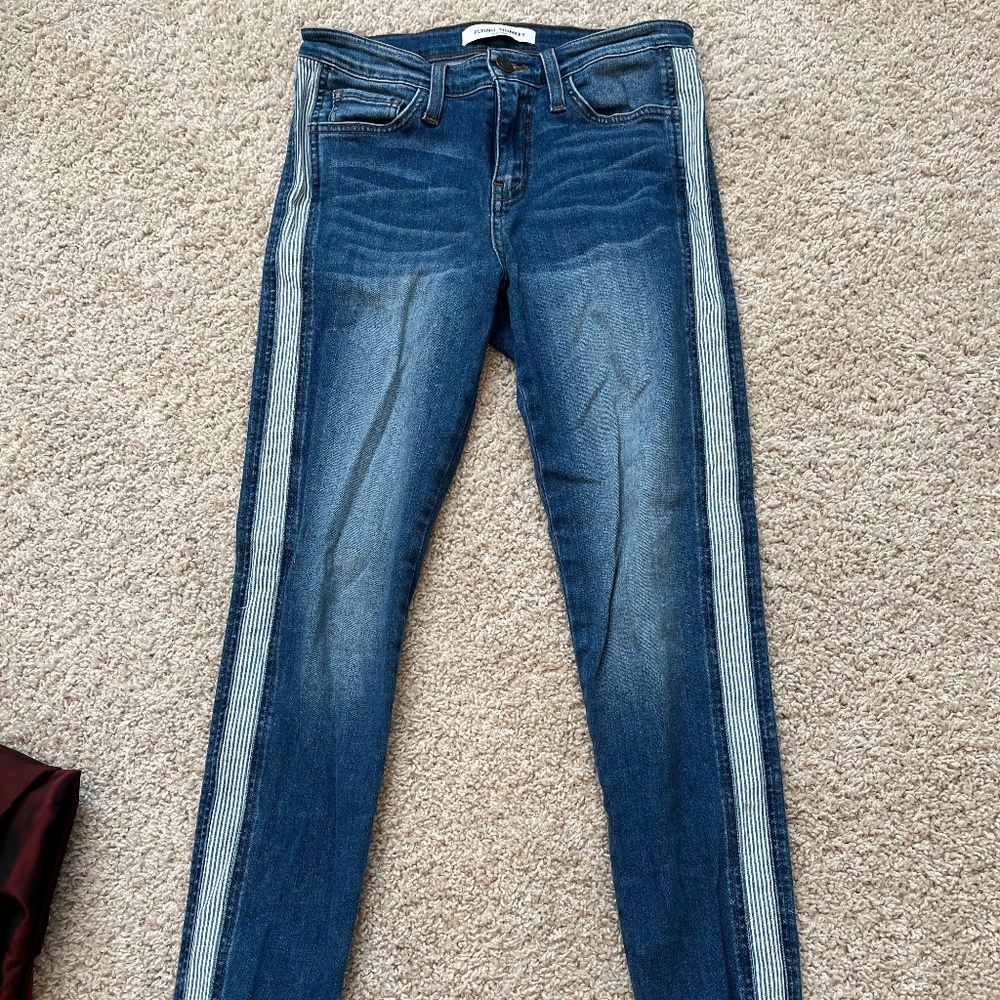 Flying monkey jeans with detail